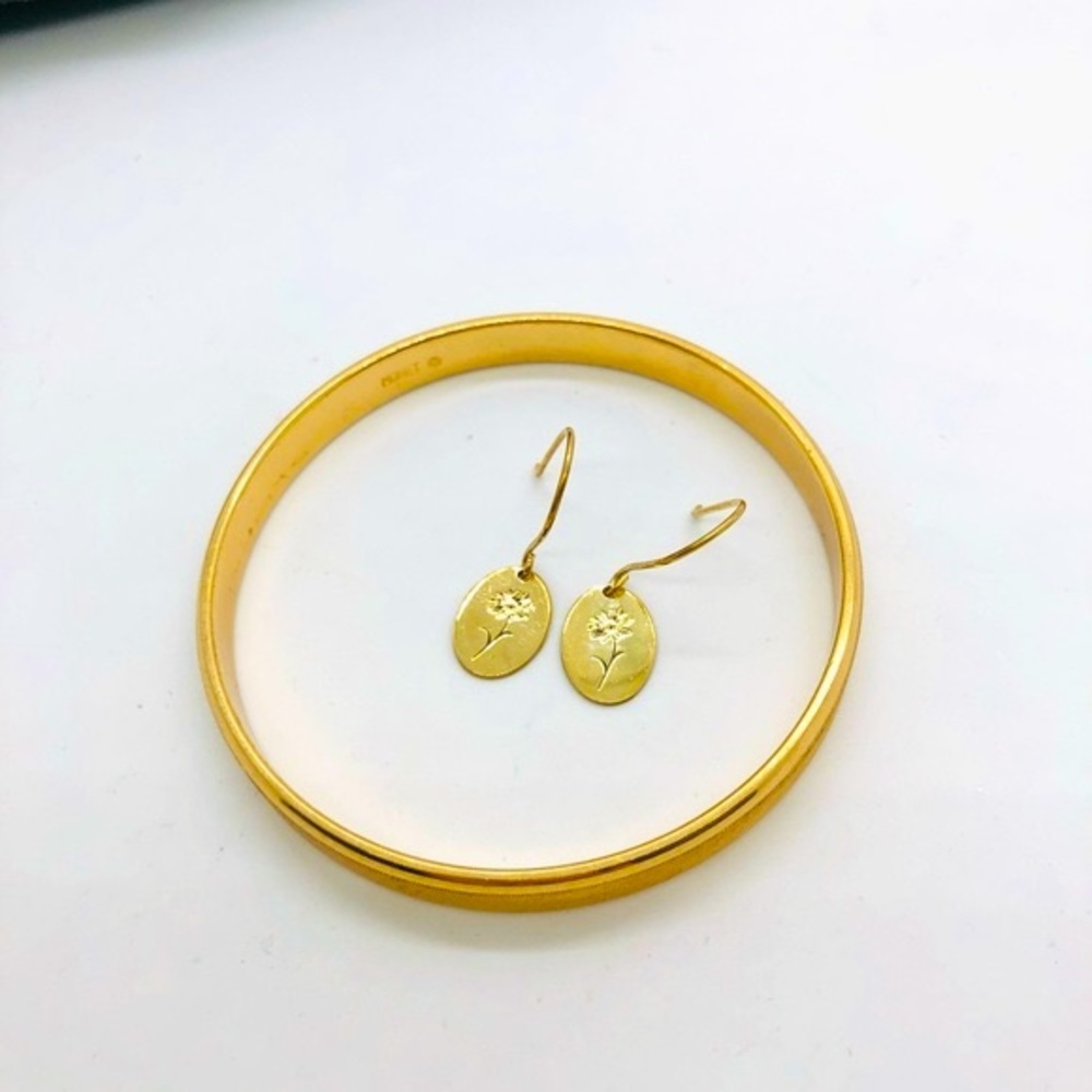 Vintage Signed Bracelet & Dainty Etched Flower Earrings